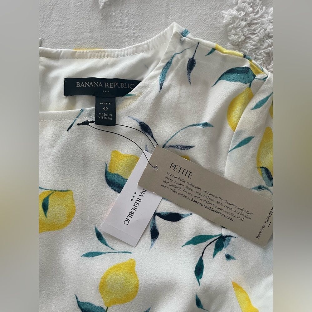 Banana Republic Frill Fit-and-Flare Lemon Print Dress - Picture 3 of 6